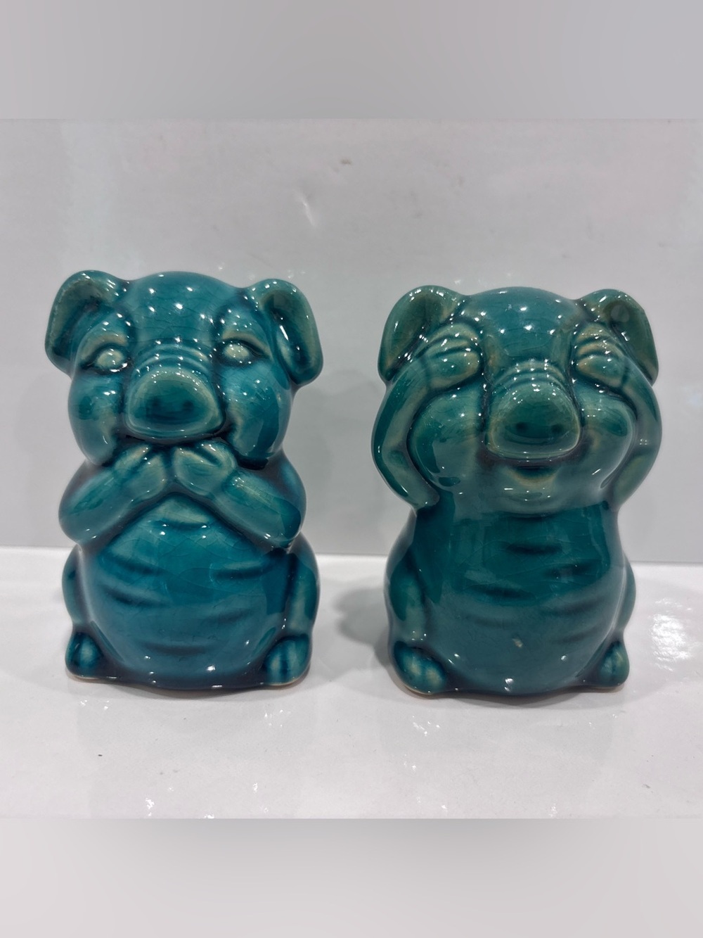 Vintage See No Evil Speak No Evil Blue Crackle Glaze Pig Figurines – Set of 2